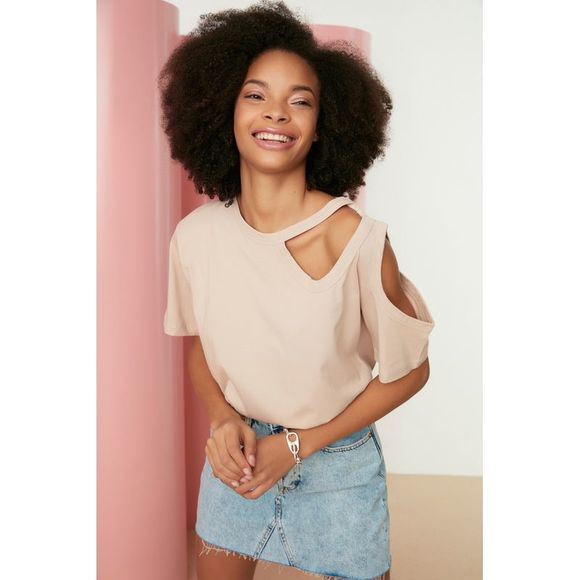 Camiseta Oversize Trendyol Mujer - 100% Algodón, Cuero Redondo